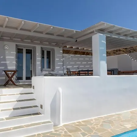 Serenity Tatil Evi Kastrákion